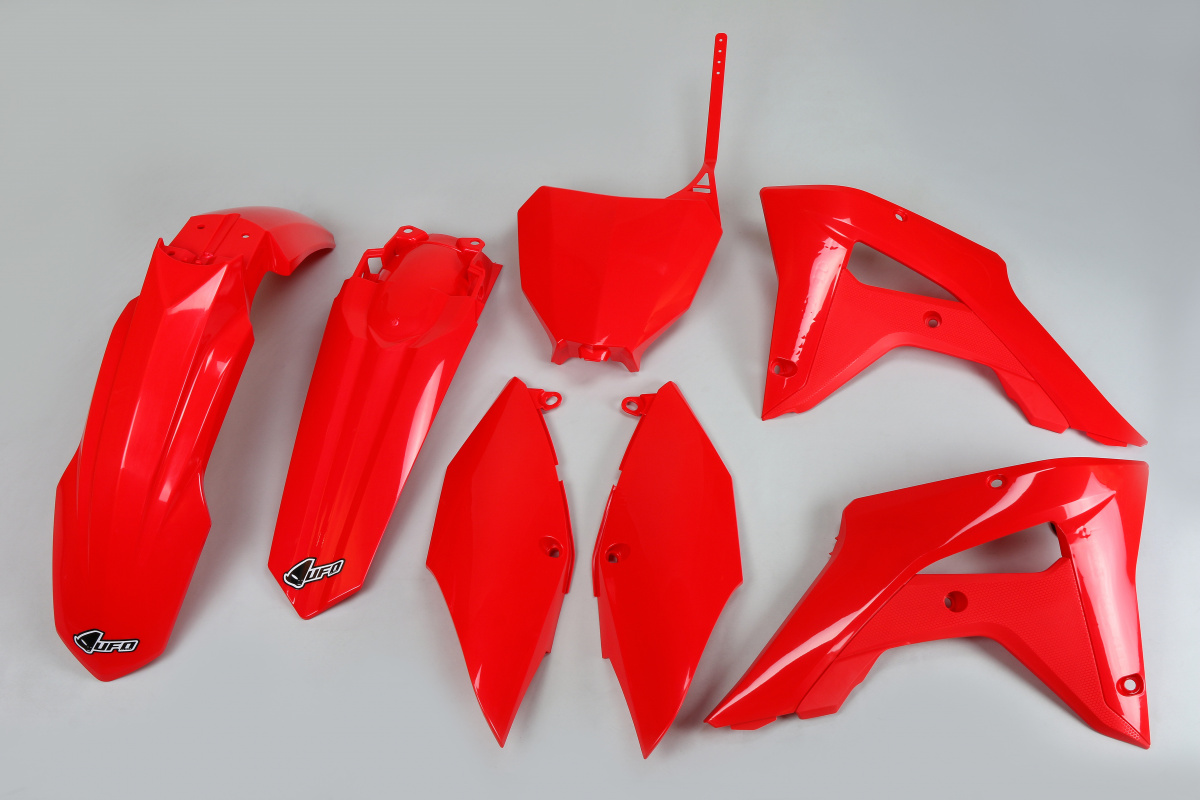 Plastic kit Honda - red 070 - REPLICA PLASTICS - HOKIT120-070 - UFO Plast