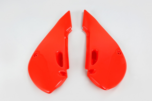 Side panels - red 070 - Kawasaki - REPLICA PLASTICS - KA03734-070 - UFO Plast