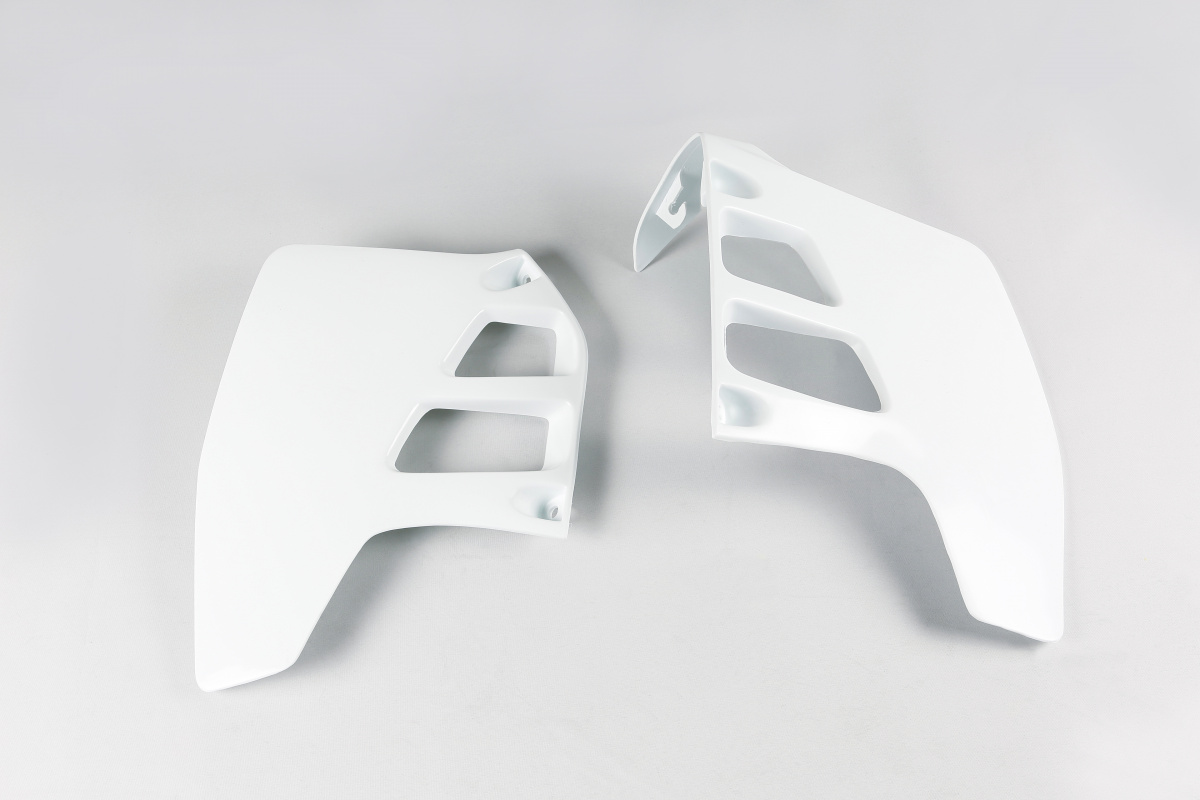 Radiator Covers white for Suzuki RM 125 (1989-91) - REPLICA PLASTICS - SU02908-041 - Ufo Plast