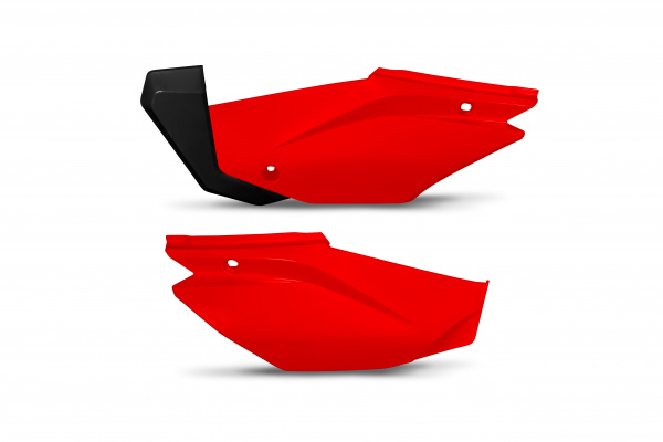 Side panels - red 070 - Honda - REPLICA PLASTICS - HO05601-070 - UFO Plast