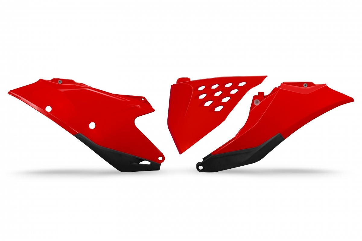 SIDE PANELS - RED - GAS GAS - REPLICA PLASTICS - GG07141-062 - UFO Plast